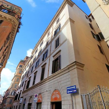 Monti Charming Apartment - Rome Short Let Service Exteriör bild