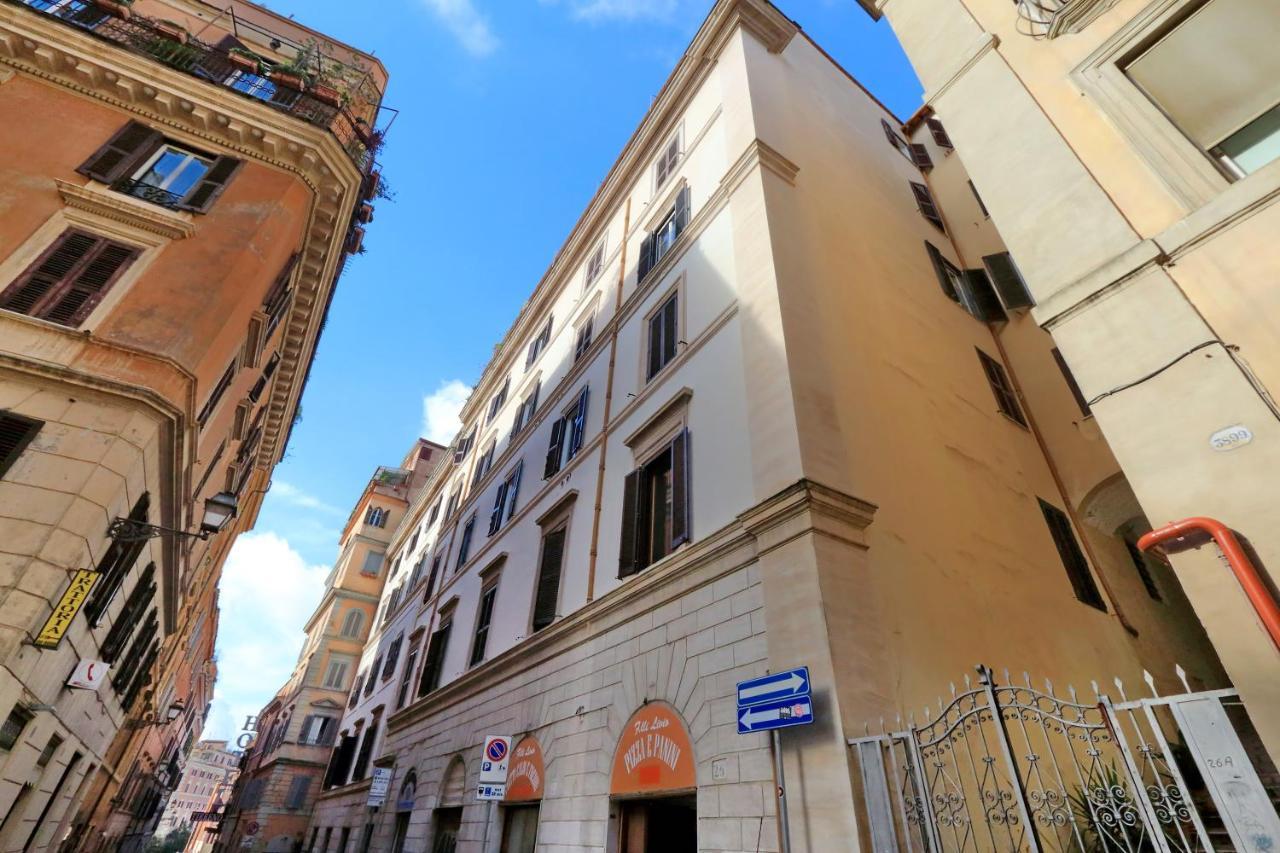 Monti Charming Apartment - Rome Short Let Service Exteriör bild