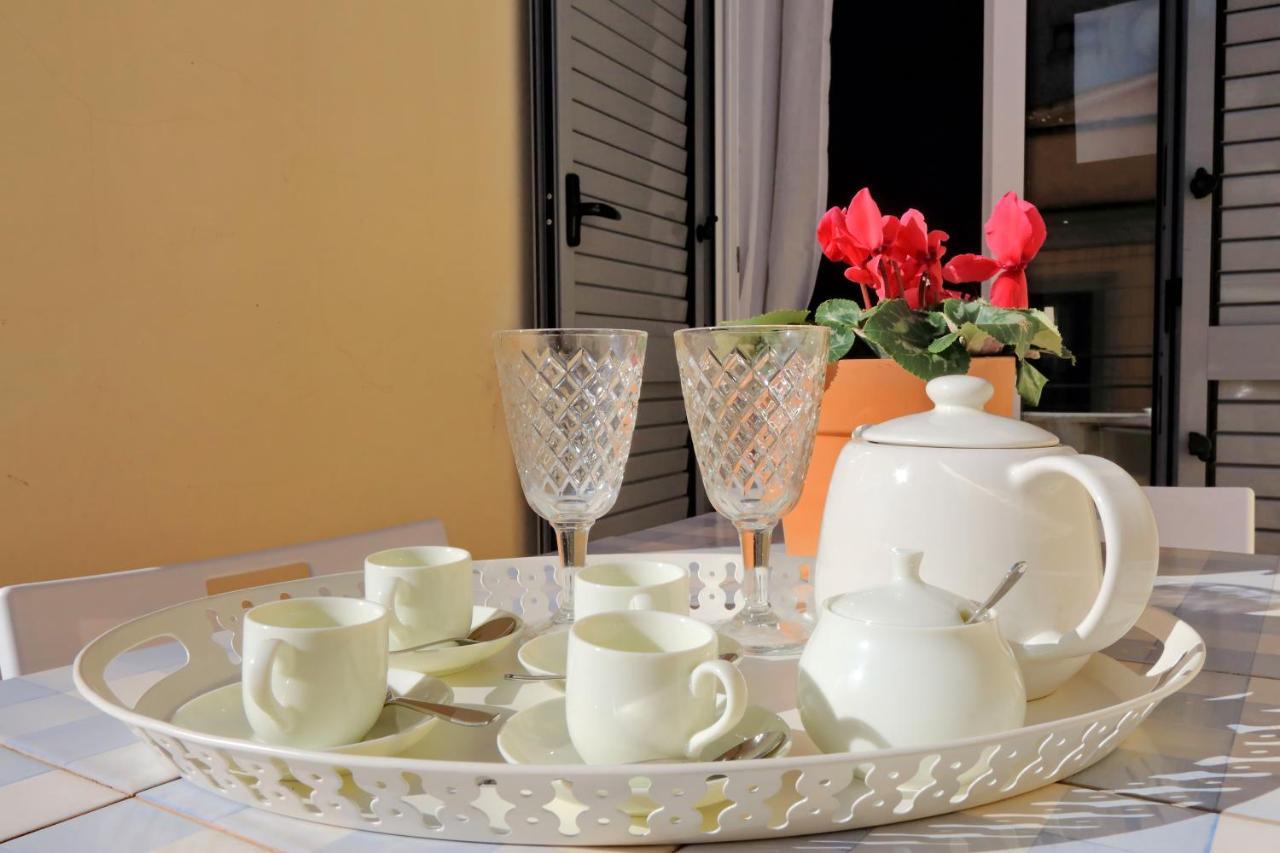 Monti Charming Apartment - Rome Short Let Service Exteriör bild